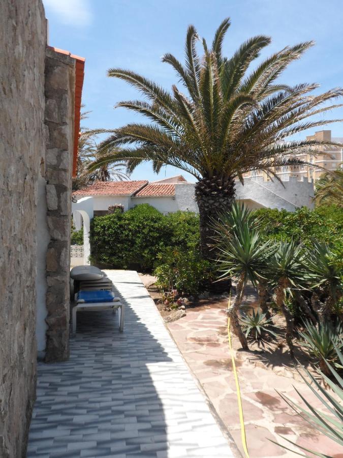 Villa At Seafront With Private Garden-655 Dénia Buitenkant foto