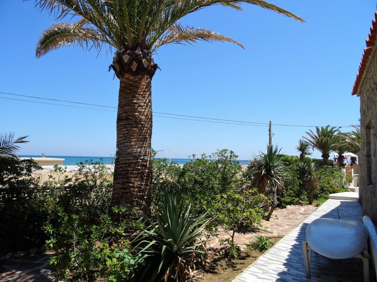 Villa At Seafront With Private Garden-655 Dénia Buitenkant foto